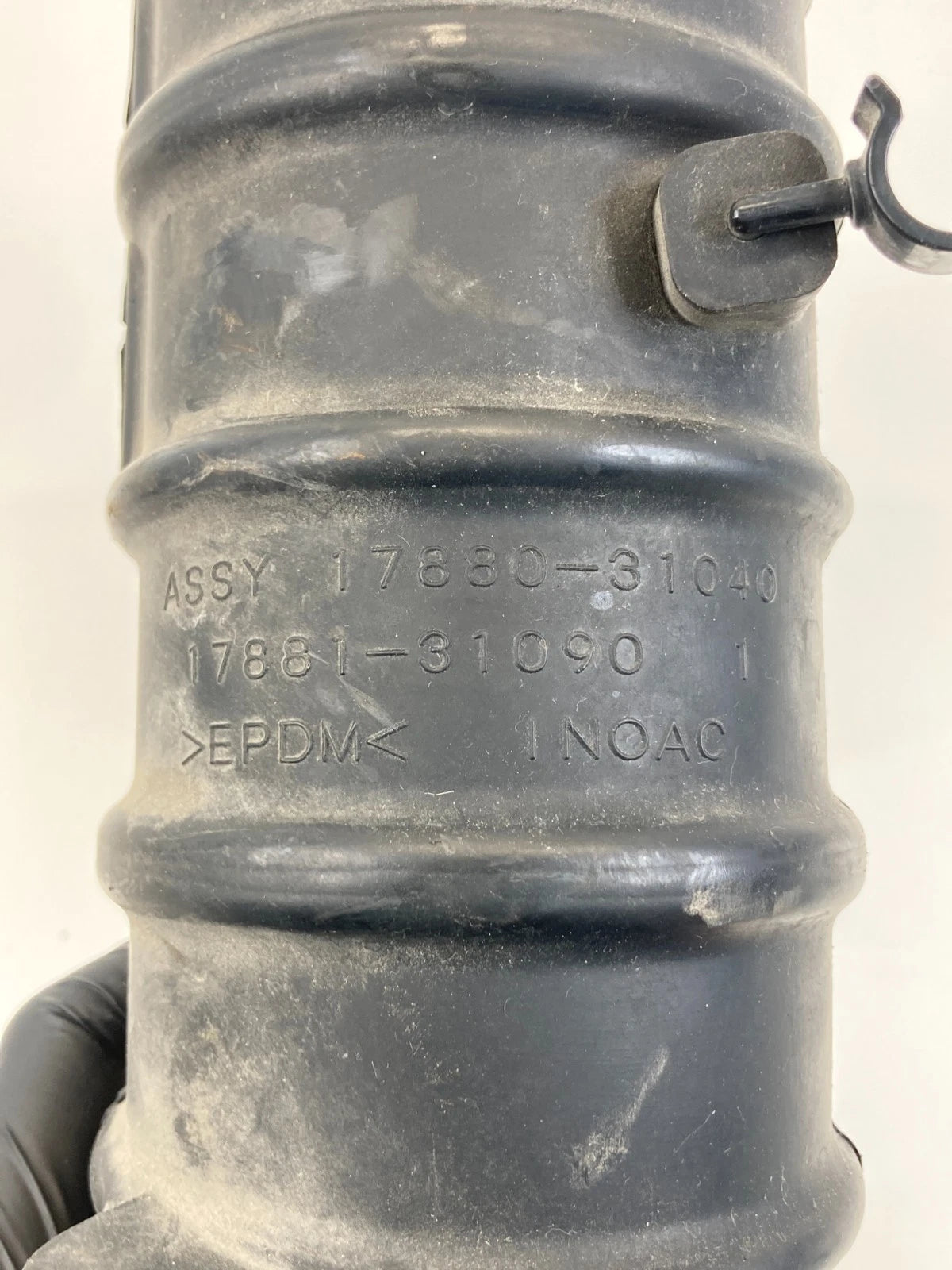 07-10 LEXUS GS350 06-15 IS350 AIR CLEANER HOSE INTAKE TUBE RESONATOR 17880-31040