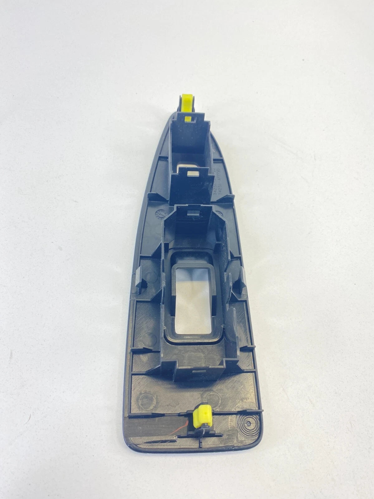 2005-2008 TOYOTA AVALON FRONT RIGHT SIDE WINDOW SWITCH TRIM BEZEL 74231-AC080