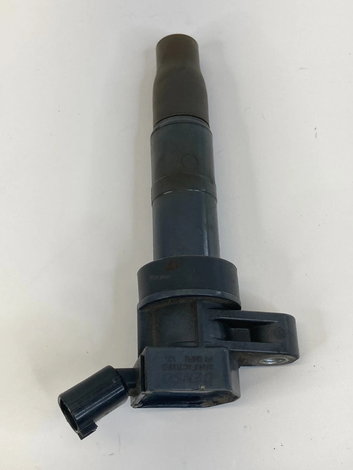 2008-2014 HYUNDAI SONATA 2.4L AT ENGINE IGNITION COIL IGNITER DENSO 27300-3F100