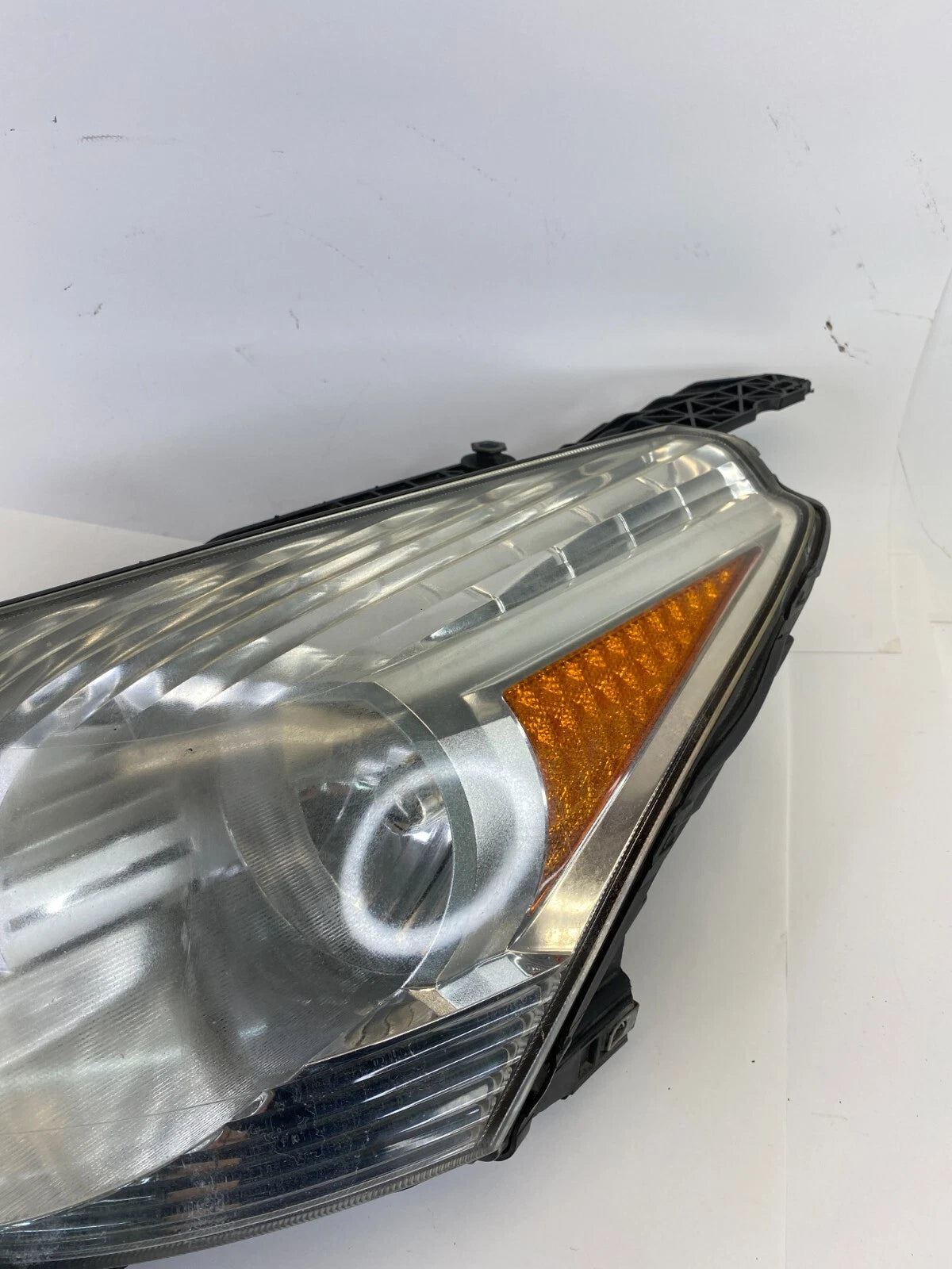 2009 2010 2011 2012 CHEVROLET TRAVERSE LEFT DRIVER HEADLIGHT HEADLAMP HALOGEN
