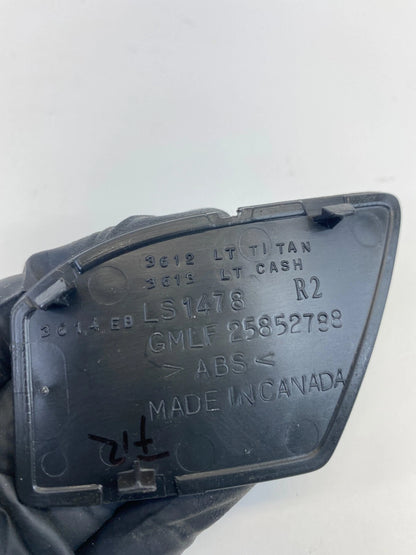 2009-2012 CHEVY TRAVERSE FRONT RIGHT SIDE INNER DOOR HANDLE COVER BEZEL TRIM OEM