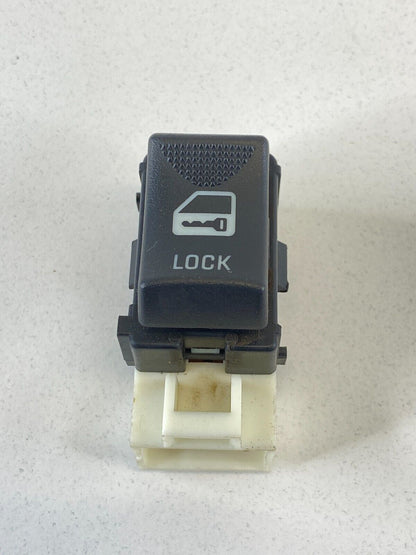 2000-2005 Chevrolet Impala Front Right Side Power Door Lock Button Switch OEM