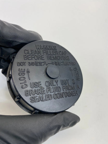 03 04 05 06 07 08 INFINITI G35 BRAKE MASTER CYLINDER CAP RESERVE TANK LID OEM