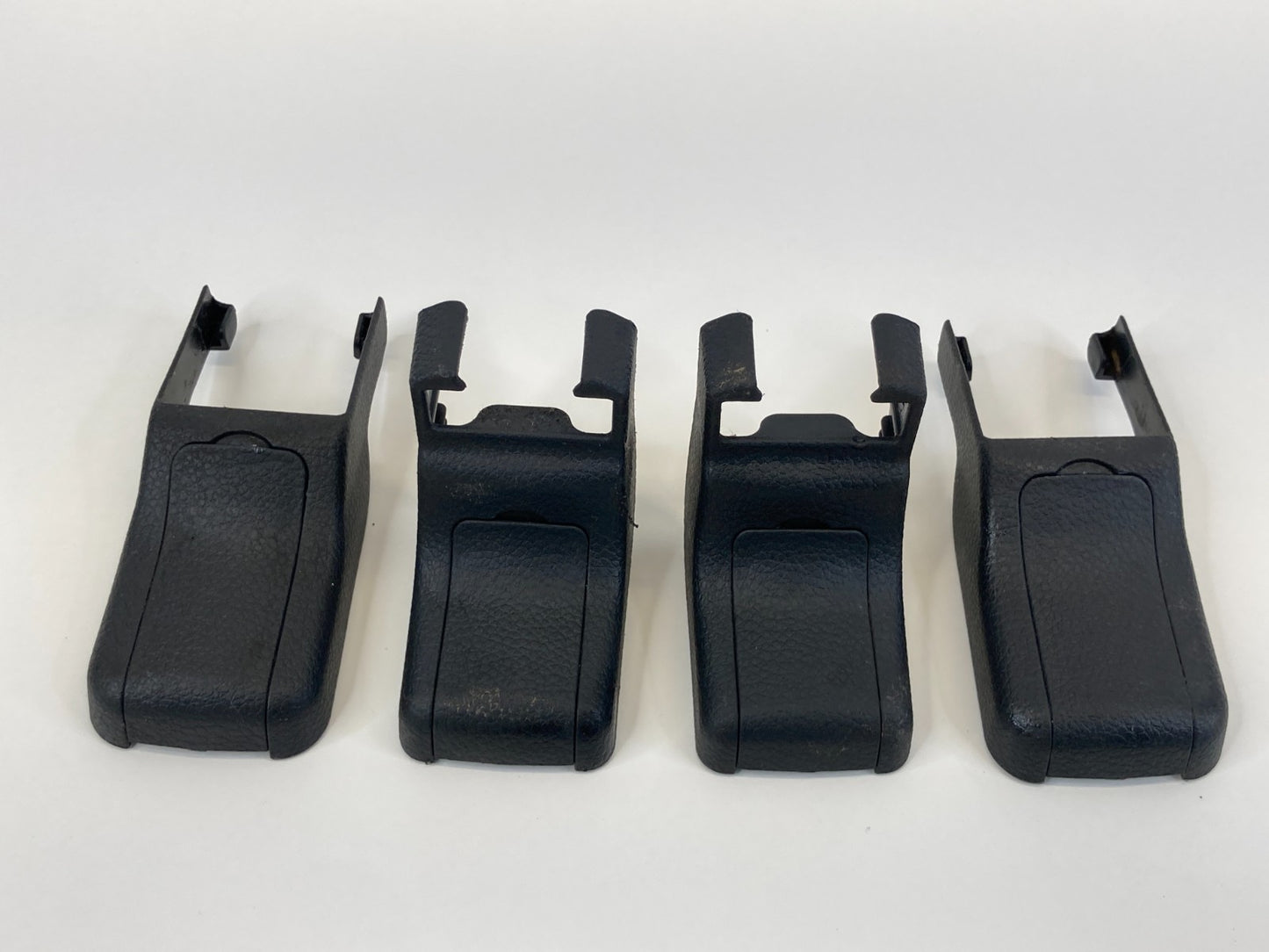 2013-2019 Hyundai Santa Fe Front Left Seat Track End Cover Trim Set Of 4 OEM