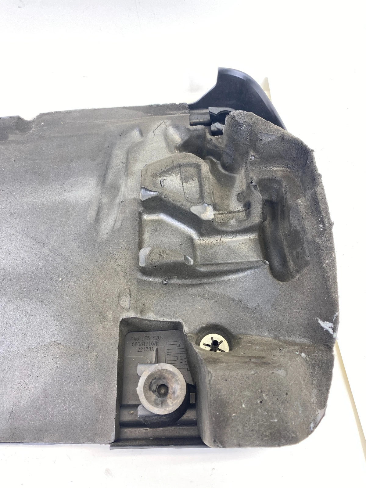 2012-2017 Fiat 500 1.4L Engine Cover Appearance Shield MULTIAIR 68081716AC OEM