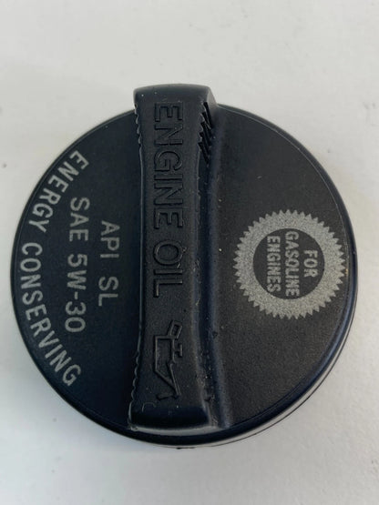 2003-2005 TOYOTA CELICA 01-03 RAV4 1.8L L4 ENGINE OIL FILLER FLUID CAP SAE 5W-30