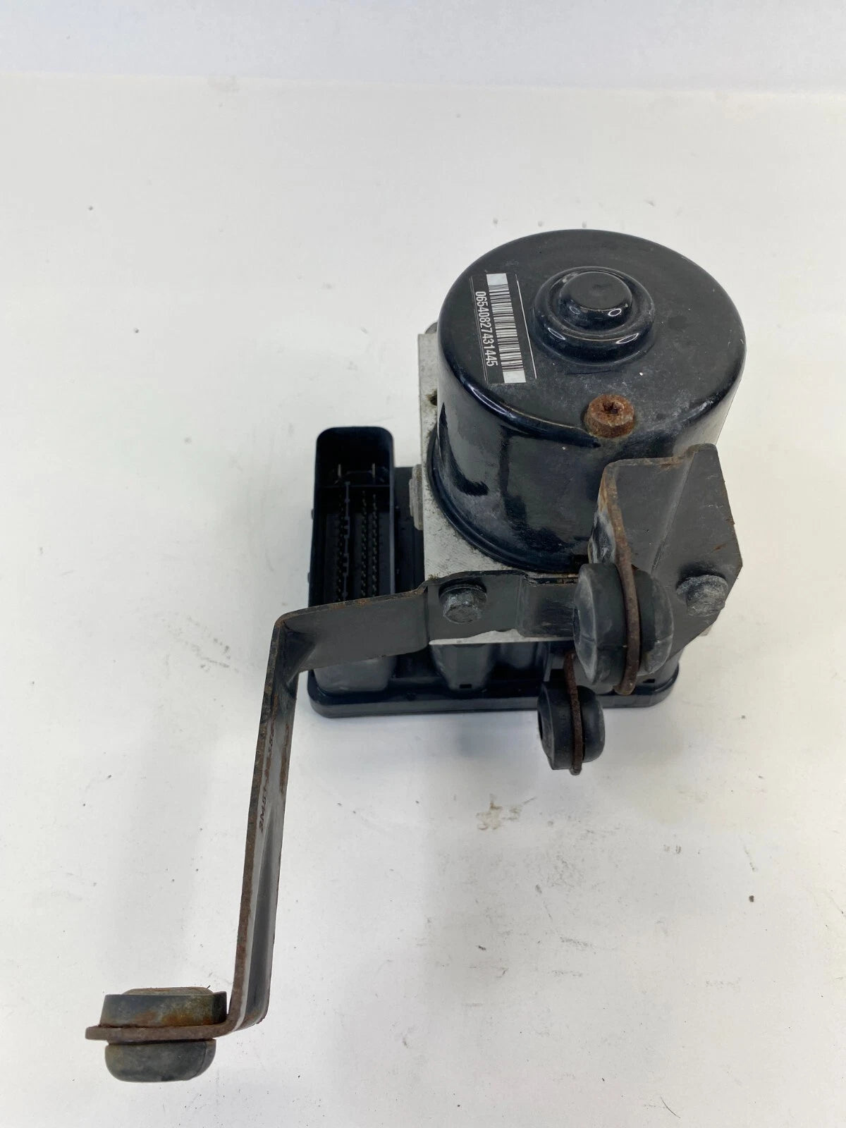 2005-2007 VOLVO S40 2.4L ABS ANTI-LOCK BRAKE PUMP CONTROL MODULE OEM 30672503