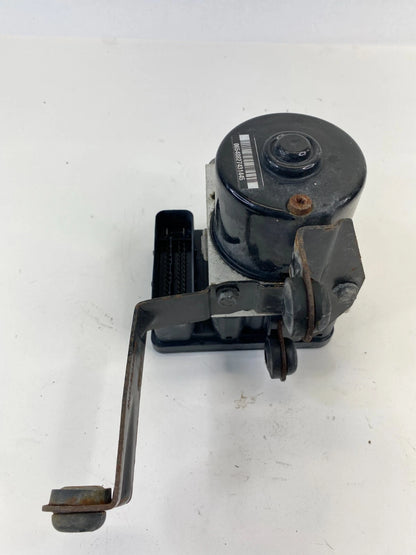 2005-2007 VOLVO S40 2.4L ABS ANTI-LOCK BRAKE PUMP CONTROL MODULE OEM 30672503