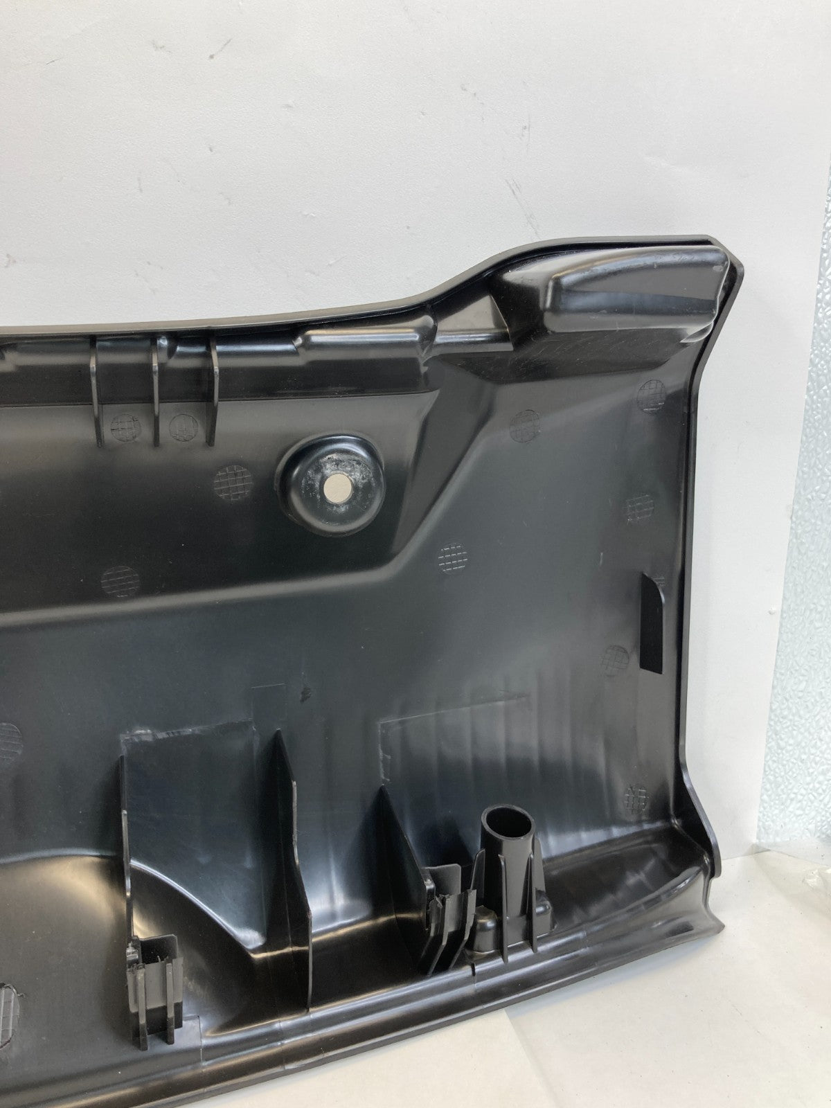 2009-2015 Jaguar XF Trunk Sill Scuff Panel Cover Trim 8X23-54406A64-AD OEM