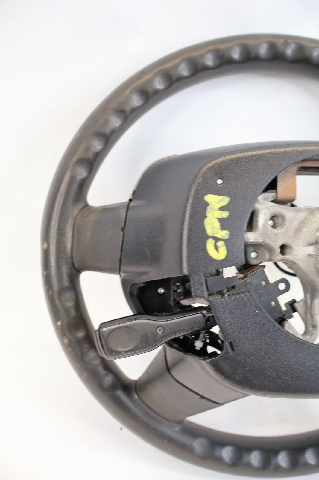 2004-2009 TOYOTA PRIUS STEERING WHEEL W/ AUDIO & CRUISE CONTROL SWITCHES