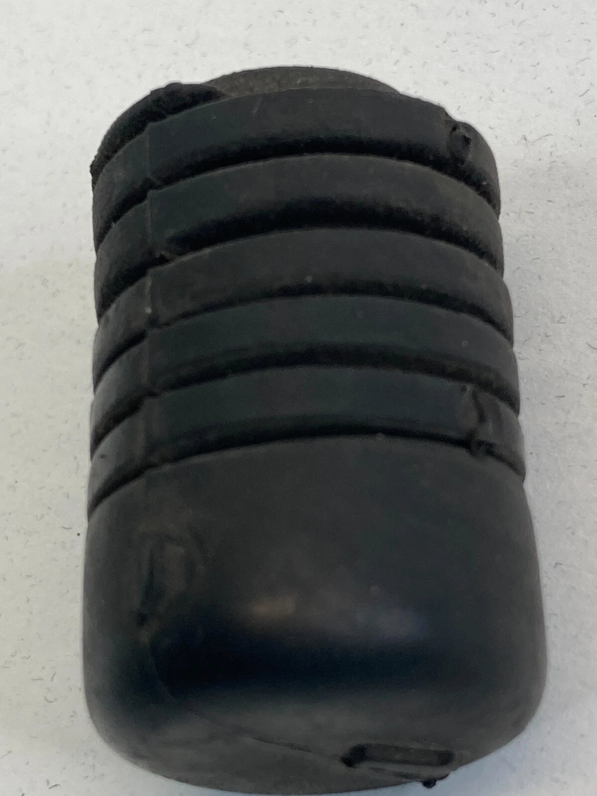 2006-2011 Kia Rio / Rio5 Hatchback 1.6L Bumper Stop Hood Adjuster 4 Kit Set OEM