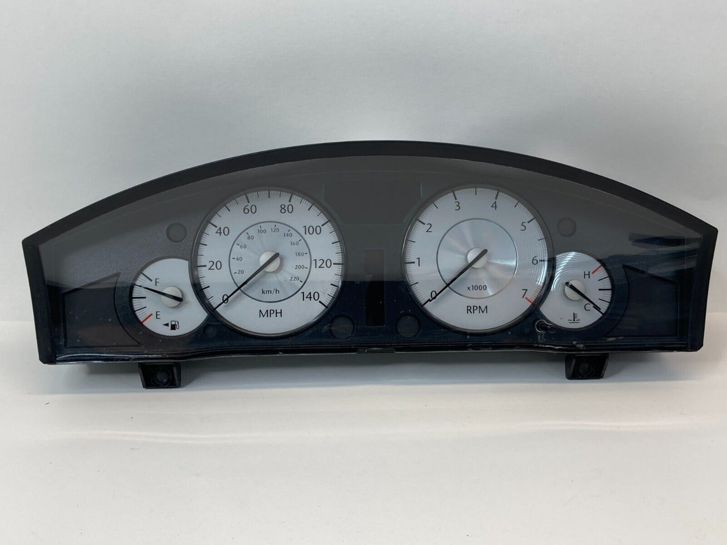 2008 Chysler 300 A/T Dash Instrument Cluster Speedometer Gauges 178.389 Miles