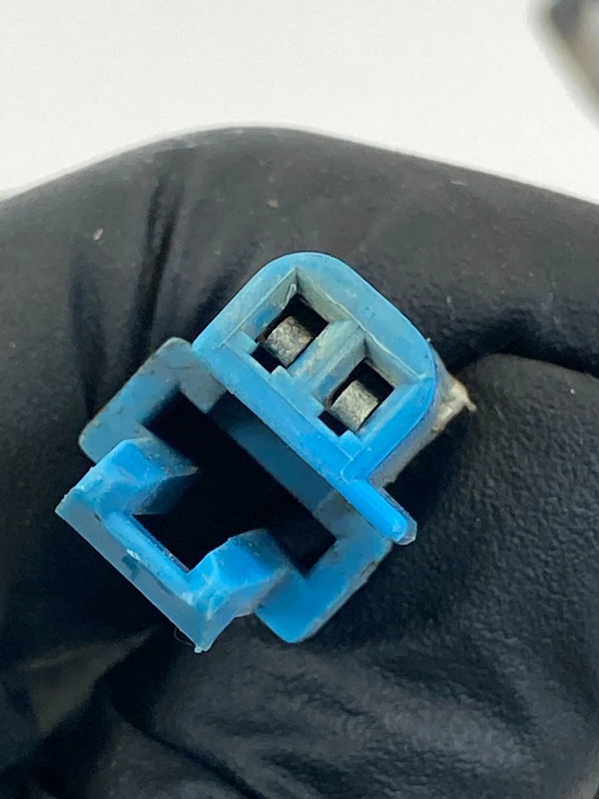 2002-2009 CHEVROLET TRAILBLAZER REAR RIGHT SIDE DOOR WIRE HARNESS 15824965 OEM