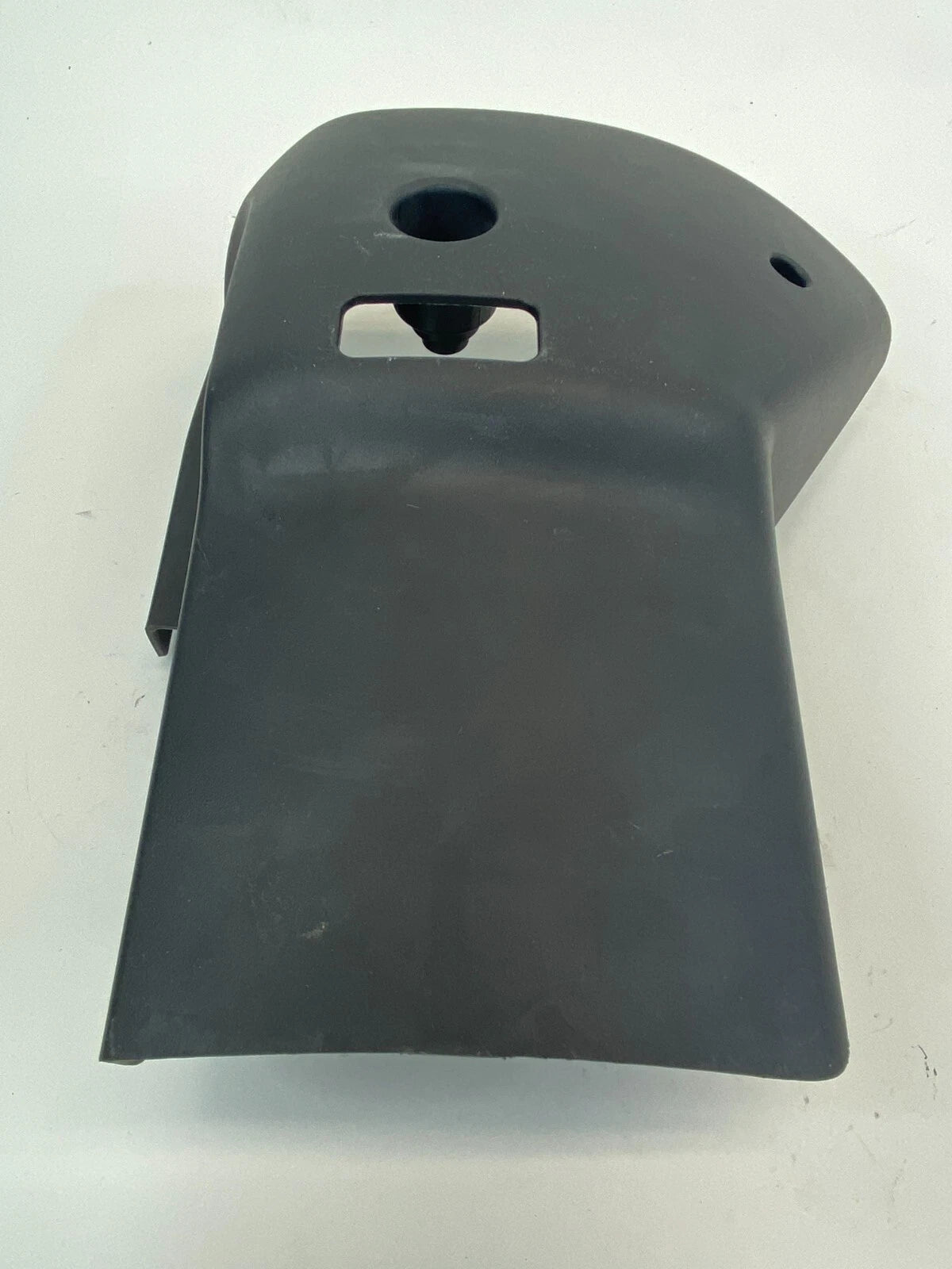 2013-2015 CHEVROLET MALIBU STEERING COLUMN LOWER COVER TRIM 22821364 OEM