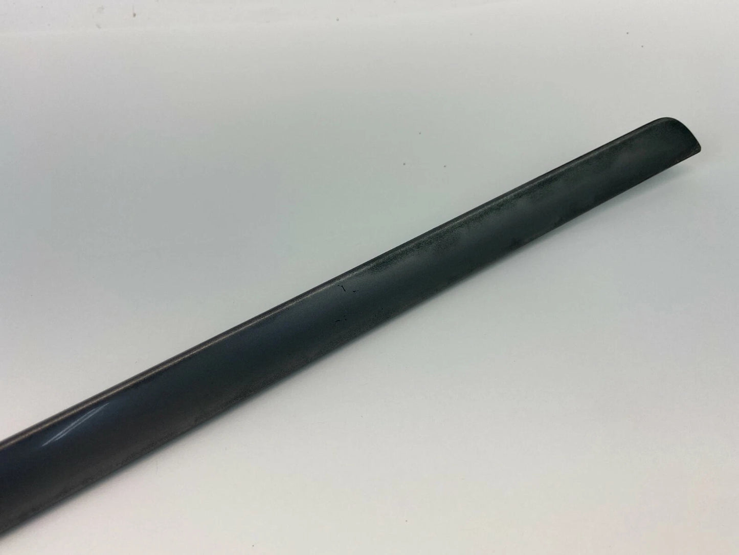 2005-2010 VOLKSWAGEN JETTA REAR RIGHT SIDE DOOR TRIM MOLDING PANEL 1K4-867-450
