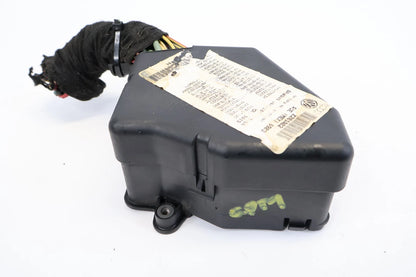 2003-2010 NEW BEETLE CONVERTIBLE 2.5L AT DASH INTERIOR CABIN FUSE BOX OEM