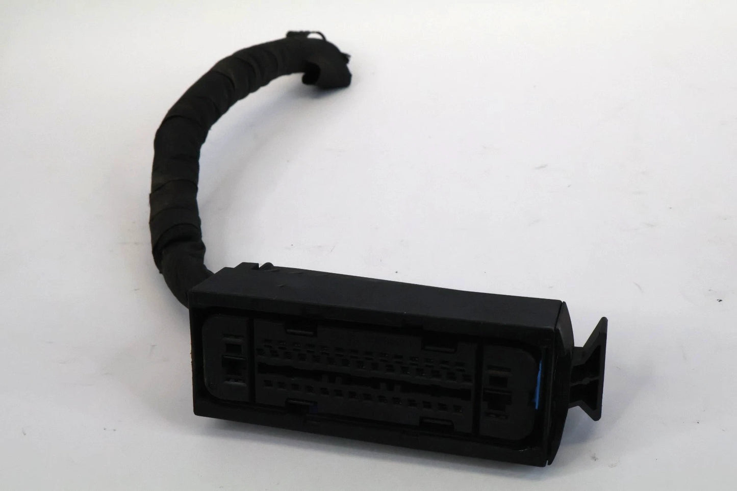 09 10 BMW 535I XDRIVE 2008 535XI 3.0L AWD ABS ANTI BRAKE PUMP PLUG CONNECTOR OEM