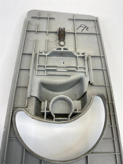 2006-2011 HYUNDAI ACCENT FRONT RIGHT SEAT BELT ADJUSTER COVER TRIM 85842-1E520