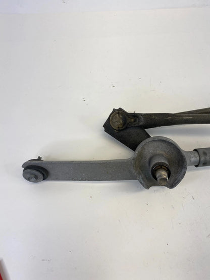 2010-2016 Buick LaCrosse Windshield Wiper Motor Transmission 20815082 OEM