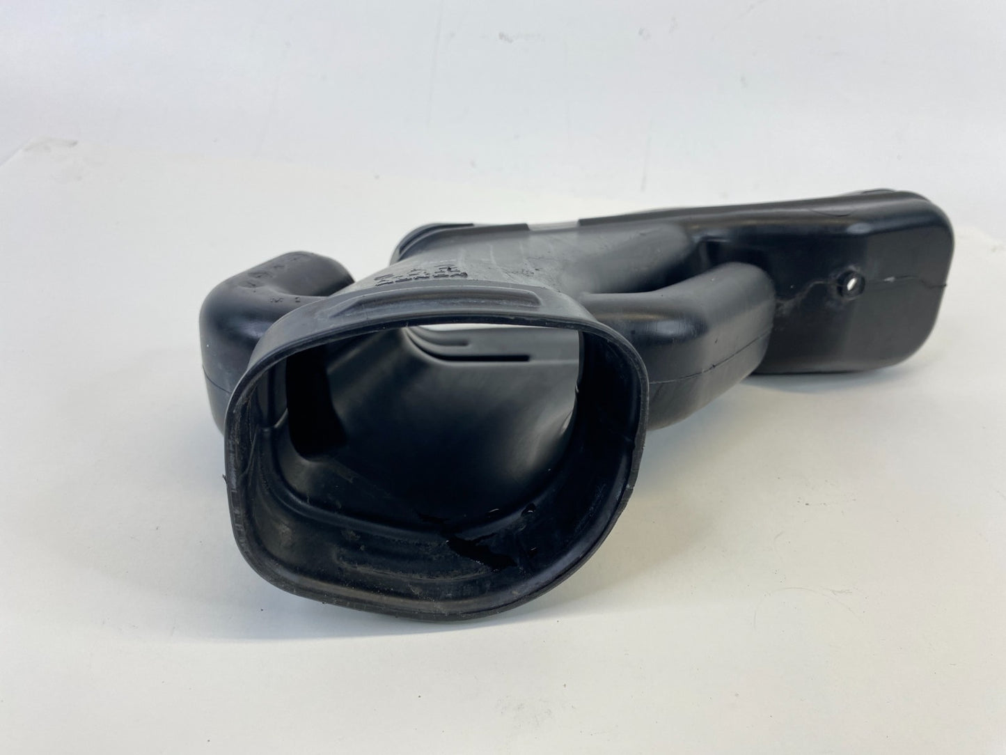 2013 2014 2015 2016 2017 Honda Accord Air Intake Cleaner Upper Duct Tube OEM