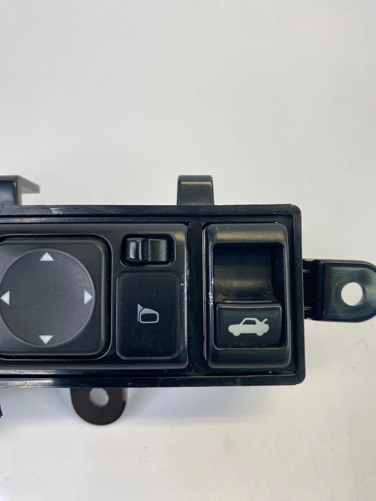 2013-2019 NISSAN SENTRA MIRROR DIMMER TRUNK RELEASE BUTTON SWITCH OEM 684PU3SG0A