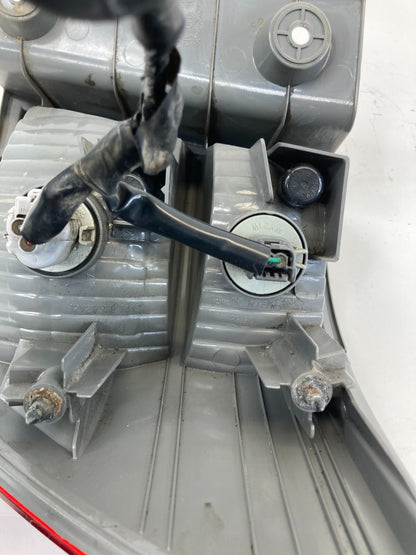 2011-2013 Honda Odyssey Left Driver Outer Tail Light Taillight 949-312