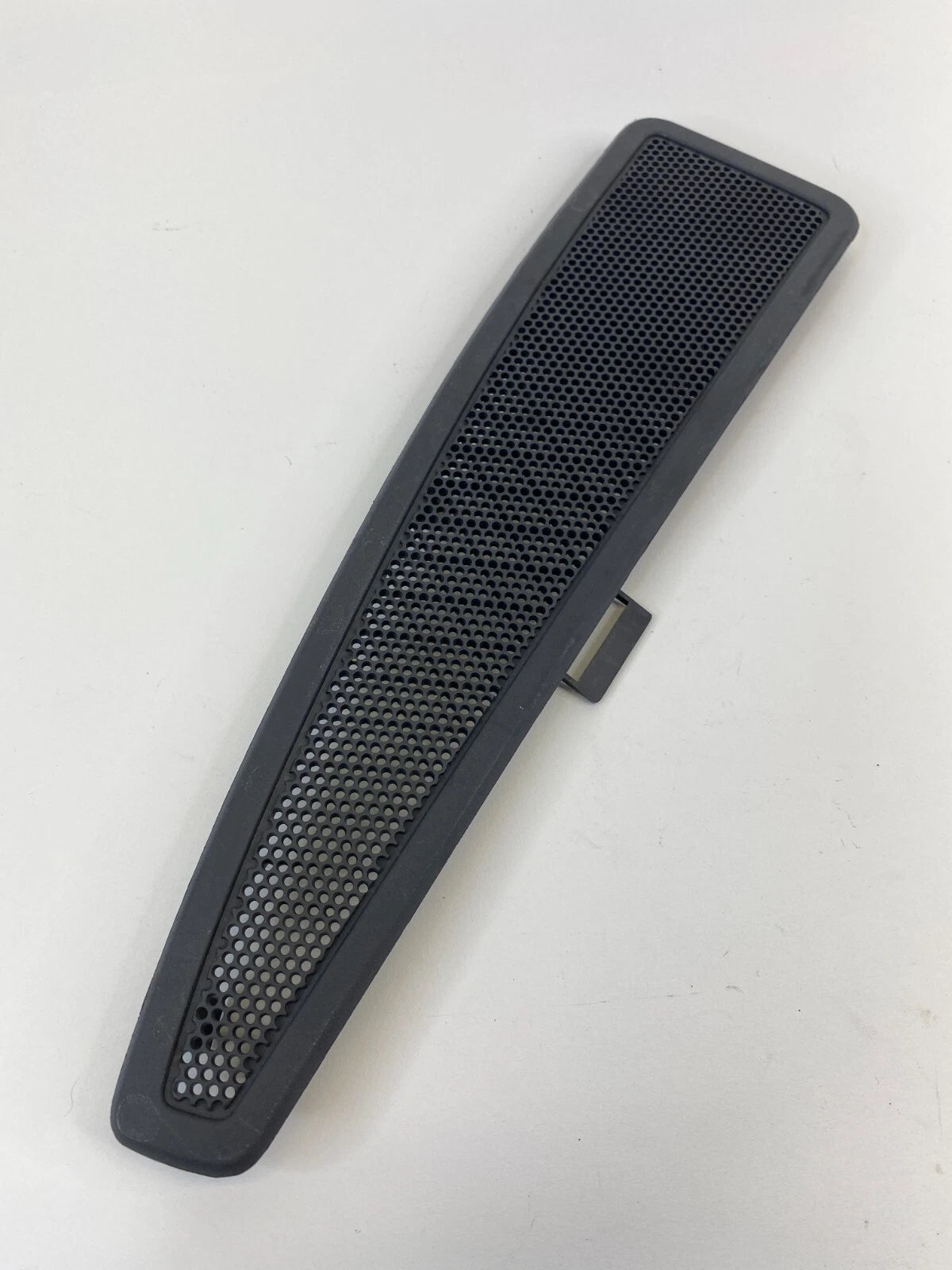 2010-2012 FORD FUSION RIGHT SIDE SHELF DECK SPEAKER GRILLE TRIM 2034491 OEM
