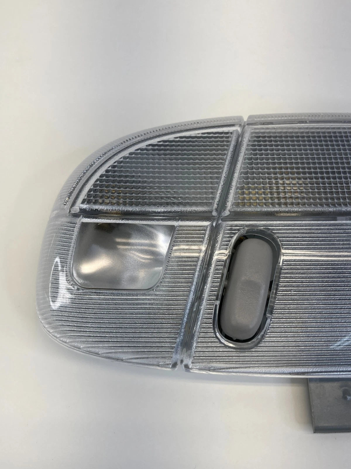 2009-2019 Ford Flex Roof Rear Overhead Dome Reading Map Light Lamp OEM