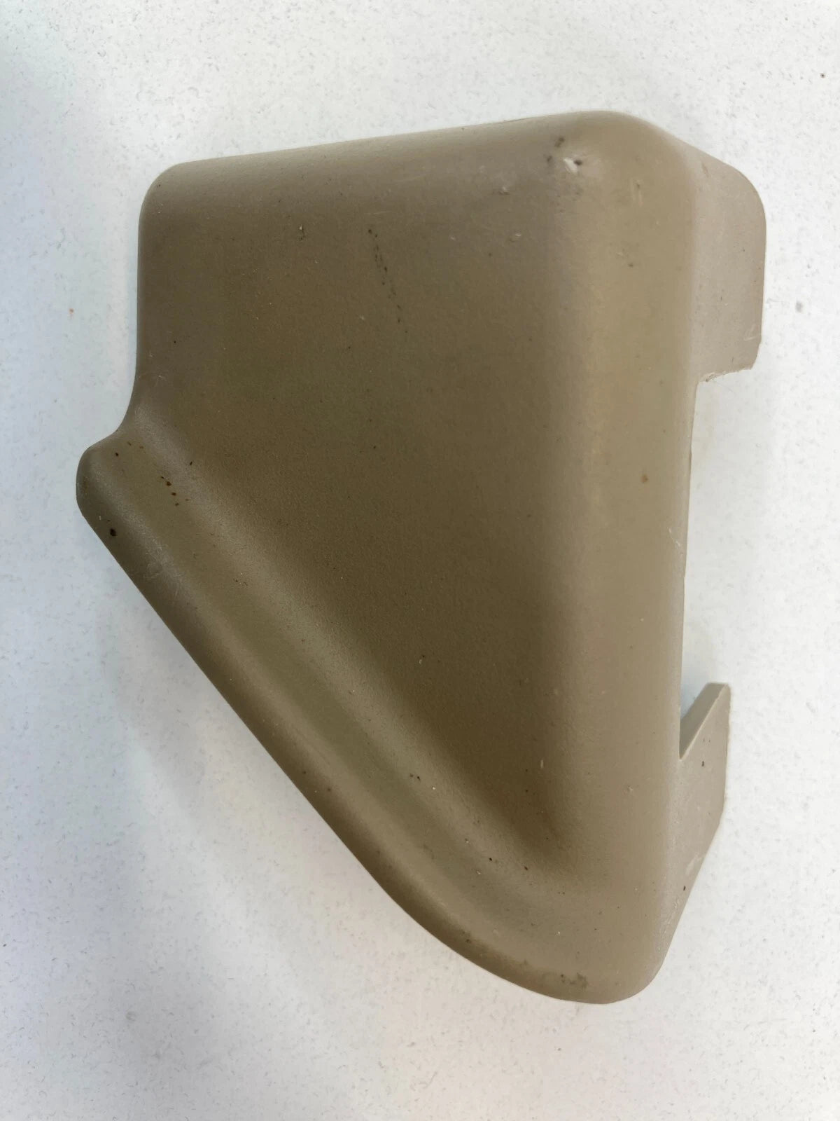 2007-2012 LINCOLN MKZ FR RH SEAT FORWARD OUTER RAIL COVER OEM 6E53-54130A02-AAW