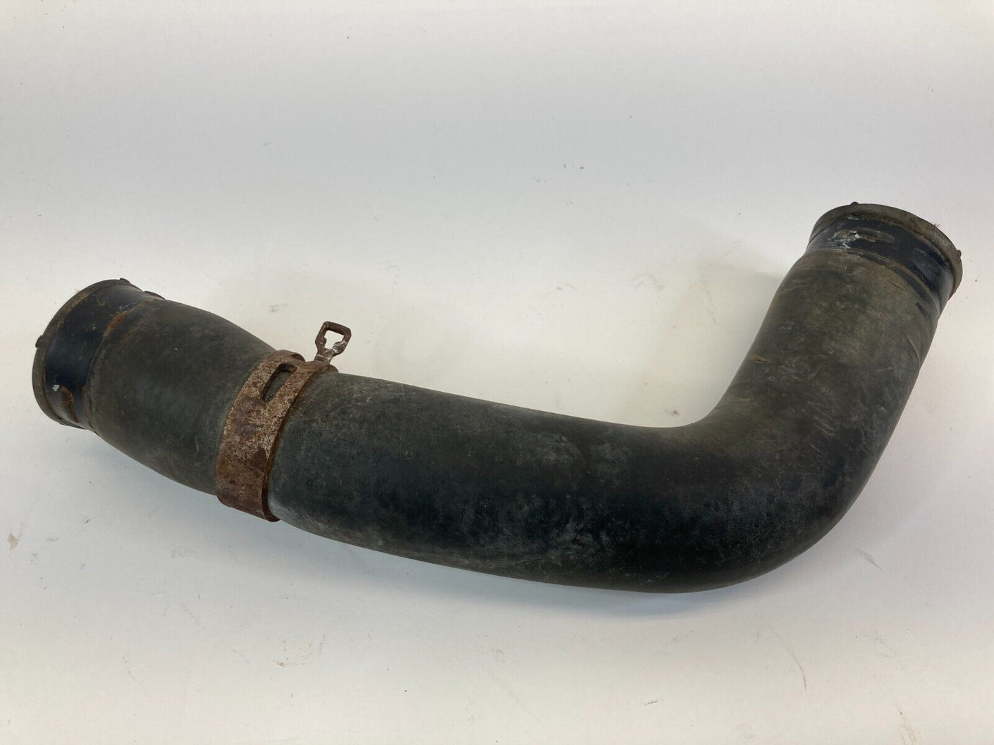 2005 2006 Toyota Tundra 4.7L V8 Upper Radiator Coolant Hose Pipe Duct