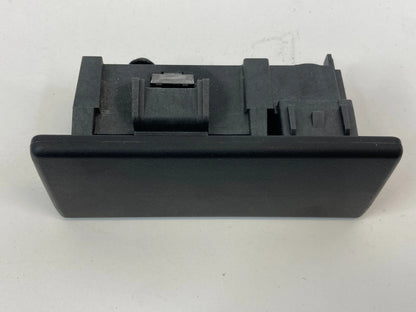 2007-2017 JEEP PATRIOT COMPASS GLOVE BOX COMPARTMENT LOCK LATCH HANDLE OEM