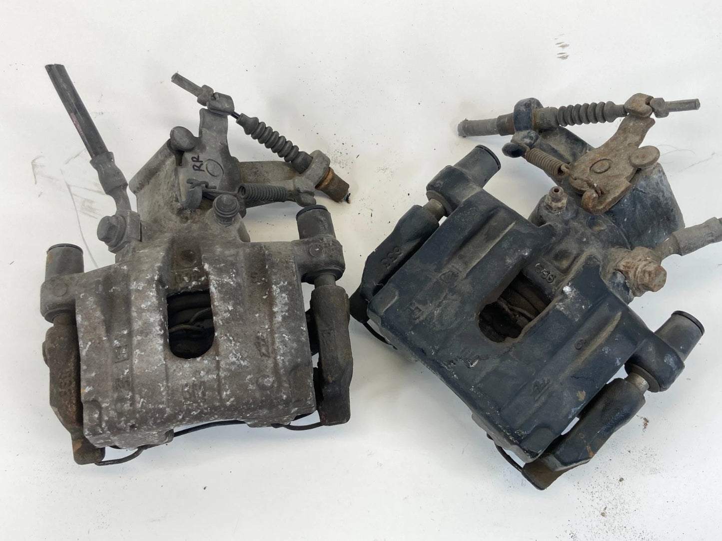 05-11 SAAB 9-3 9-3x 2.0 REAR LEFT DRIVER RIGHT PASSENGER BRAKE CALIPER PAIR SET