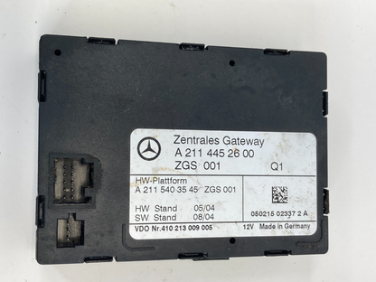 2006 Mercedes-Benz CLS500 Central Gateway Control Module Unit 211-445-26-00 OEM