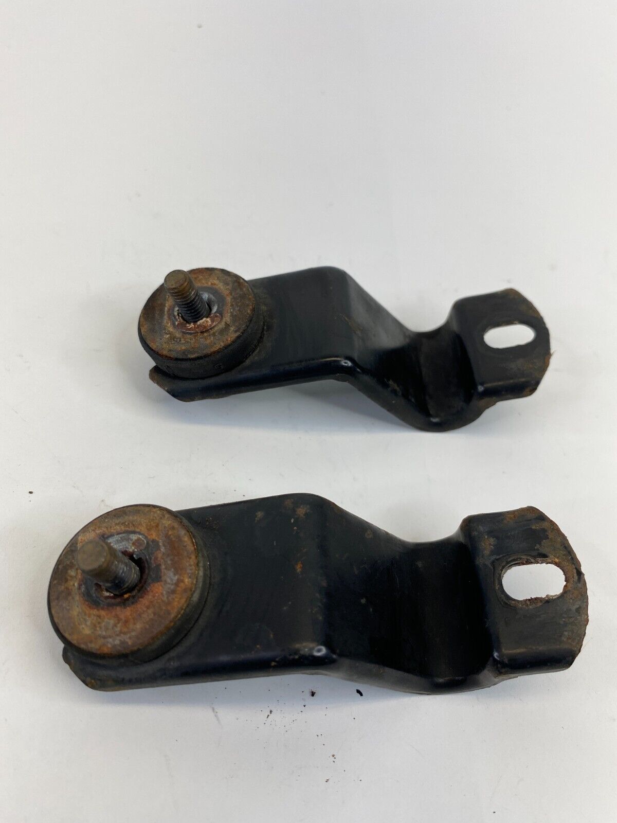 1998-2005 Lexus GS300 Upper Radiator Support Bracket Pair Set Assembly OEM