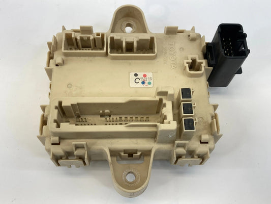 2006 2007 2008 LEXUS RX400H 3.3L V6 HYBRID REAR JUNCTION BLOCK FUSE BOX OEM