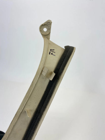 2003-2006 MERCEDES-BENZ E500 FRONT RIGHT DOOR PULL GRAB HANDLE TRIM A2117270828
