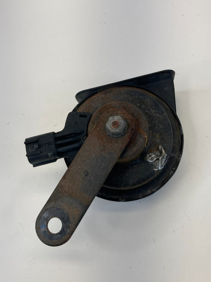 2011 2012 2013 Kia Sorento Low Note Horn Tone Signal Alarm Siren E3-0055306 OEM