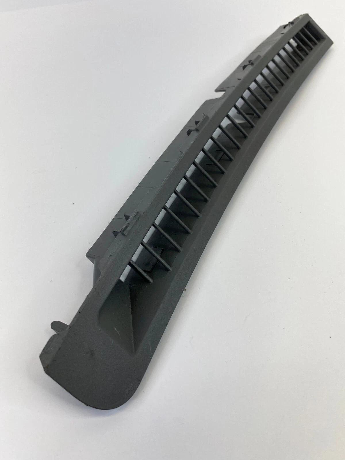 07-13 NISSAN ALTIMA DASH UPPER LEFT WINDSHIELD DEFROSTER NOZZLE GRILLE TRIM OEM