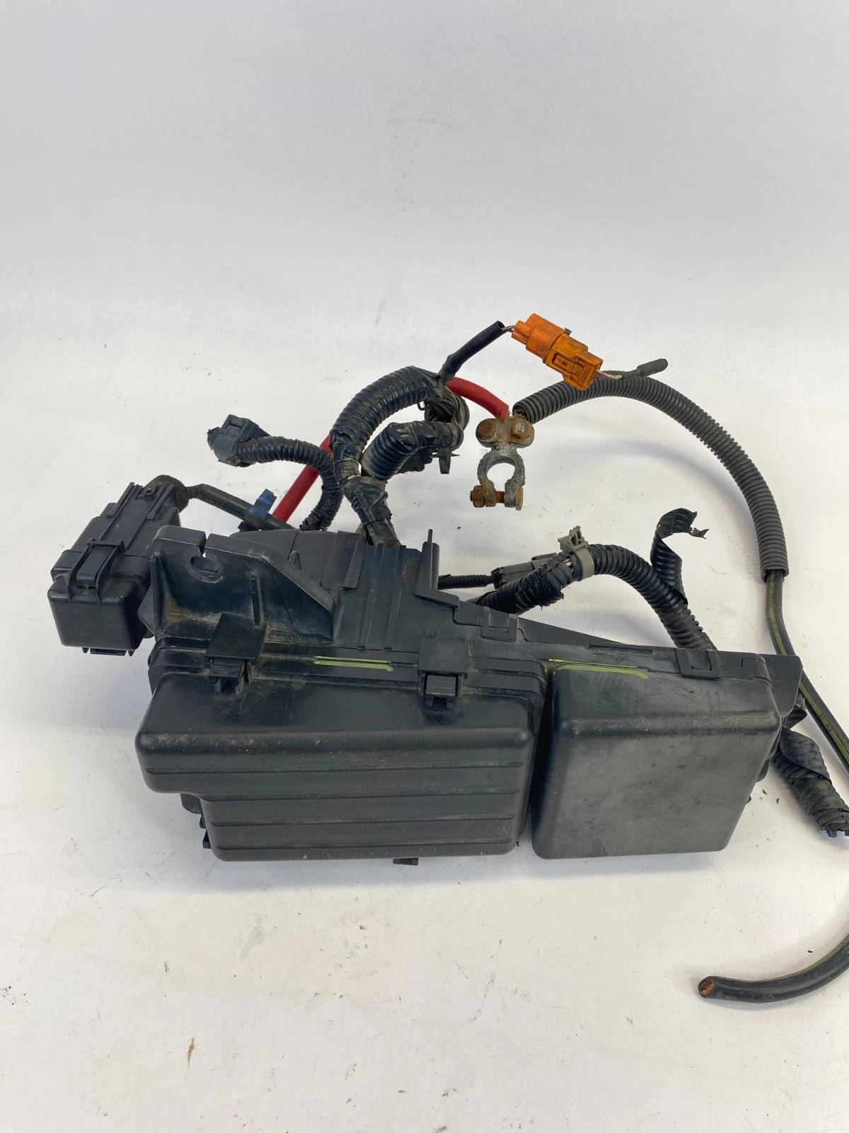 2003 2004 HONDA ACCORD 3.0L V6 ENGINE COMPARTMENT FUSE RELAY JUNCTION BOX OEM