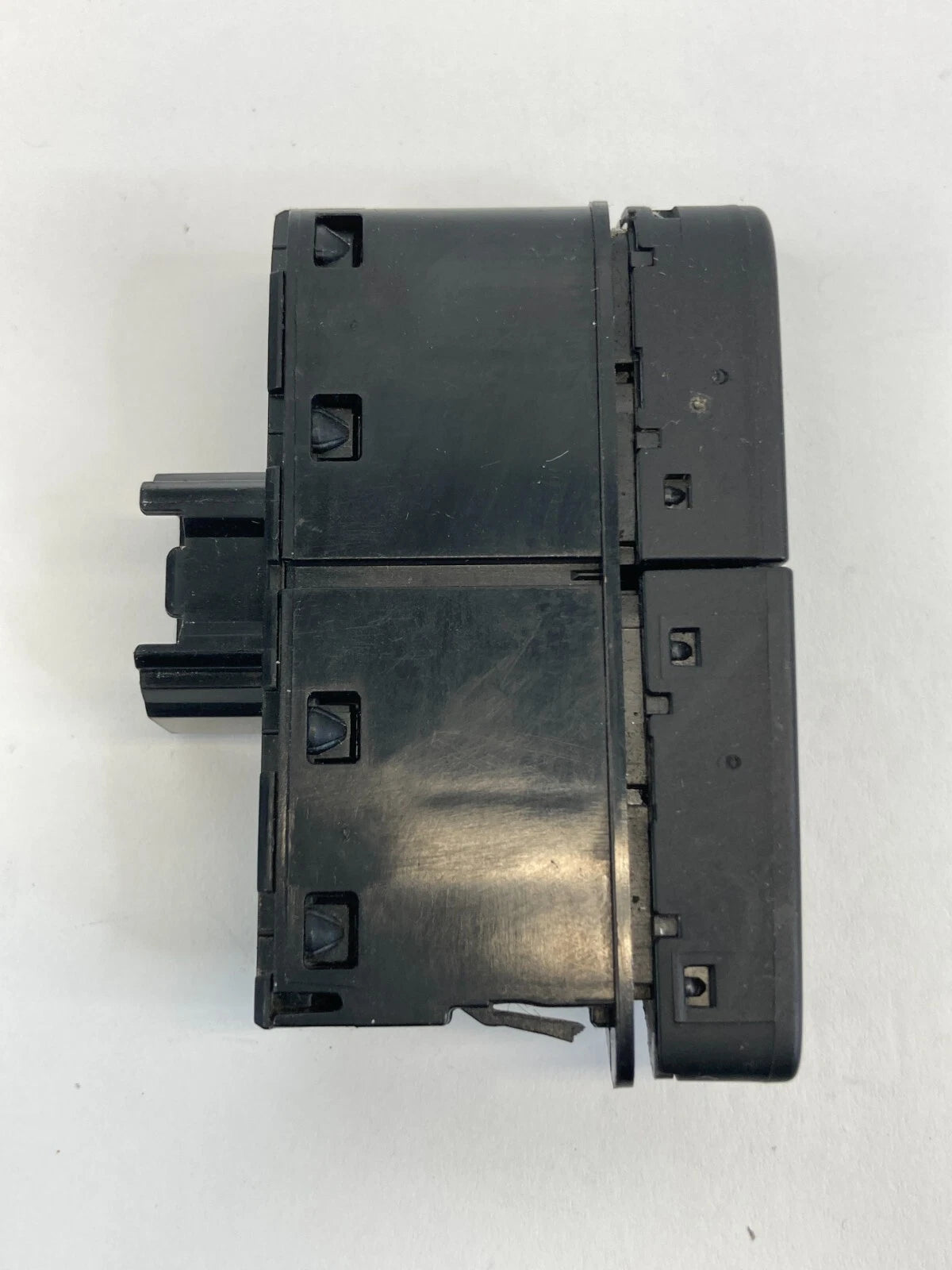 2014-2018 FORD TRANSIT CONNECT BACK GLASS DEFROSTER BUTTON SWITCH ASSY 18C621-AC