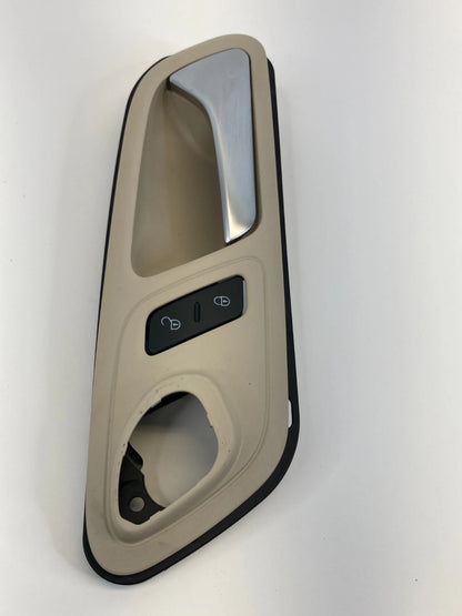 2009-2012 VOLKSWAGEN CC REAR RIGHT SIDE INTERIOR DOOR HANDLE 3C8-837-114 OEM