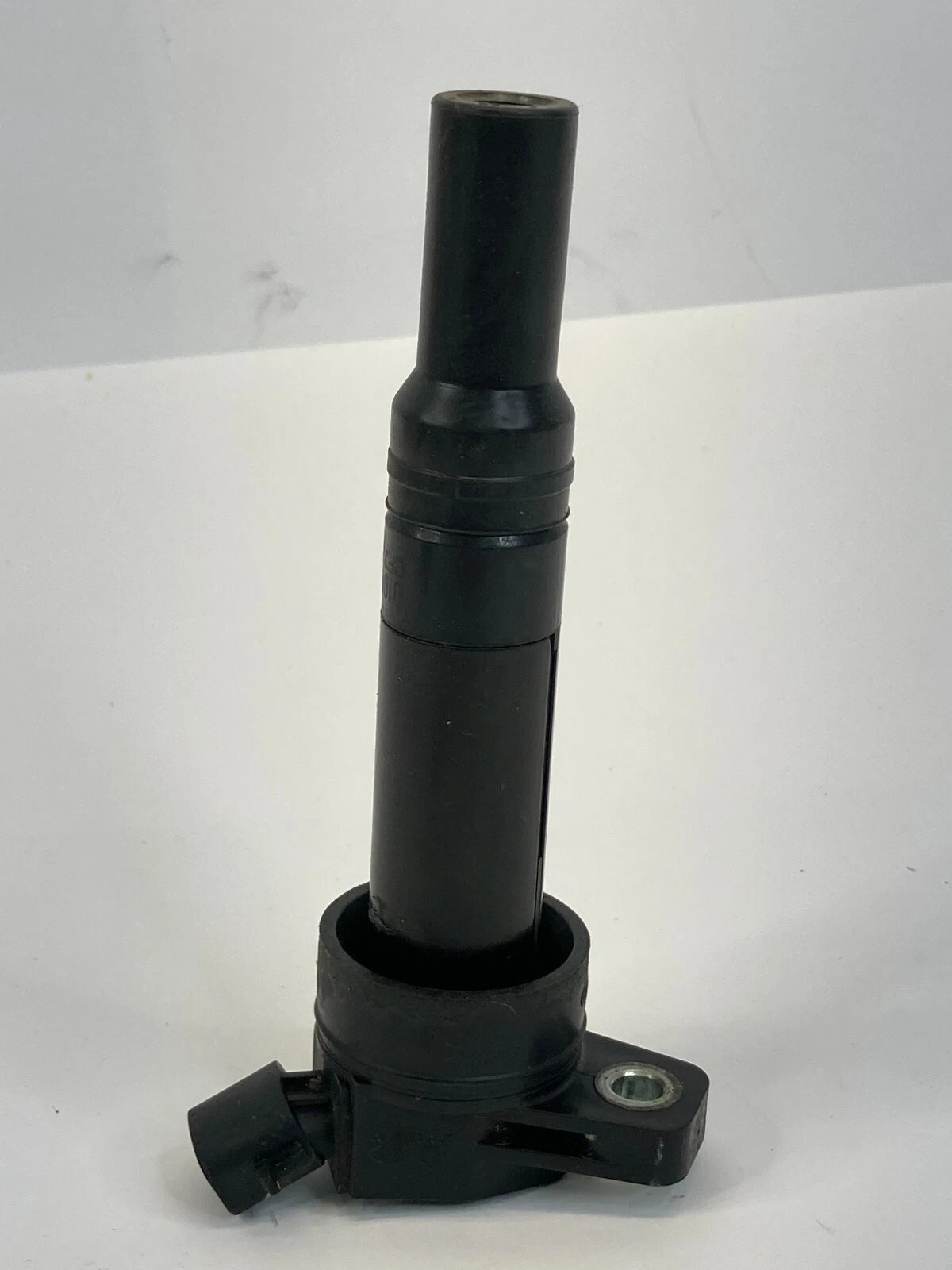 2011-2016 HYUNDAI ELANTRA 1.8L L4 IGNITER IGNITION COIL ASSEMBLY 27300-2E000 OEM