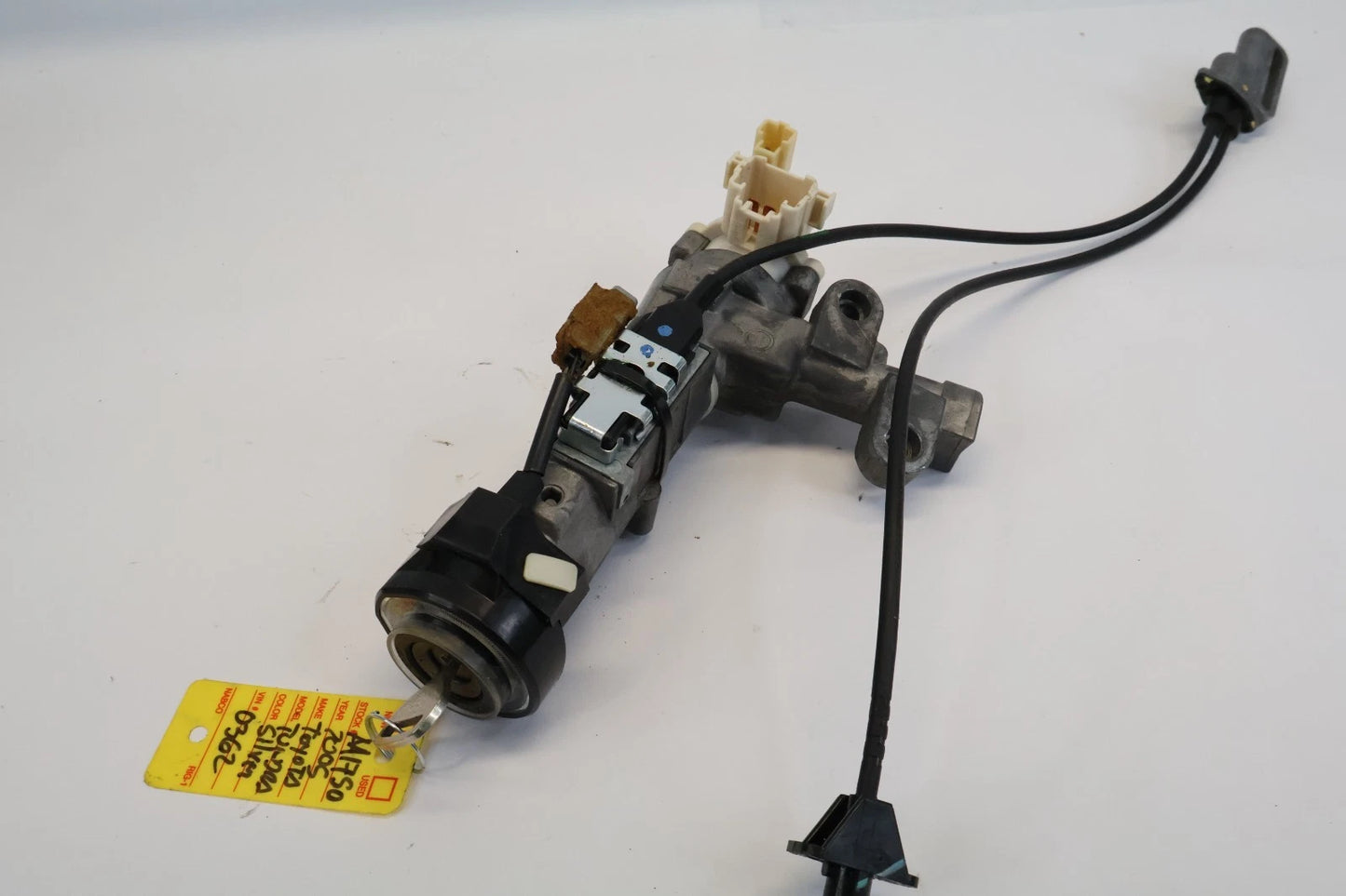 2004-2006 TOYOTA TUNDRA CREW CAB IGNITION LOCK CYLINDER SWITCH ASSEMBLY OEM