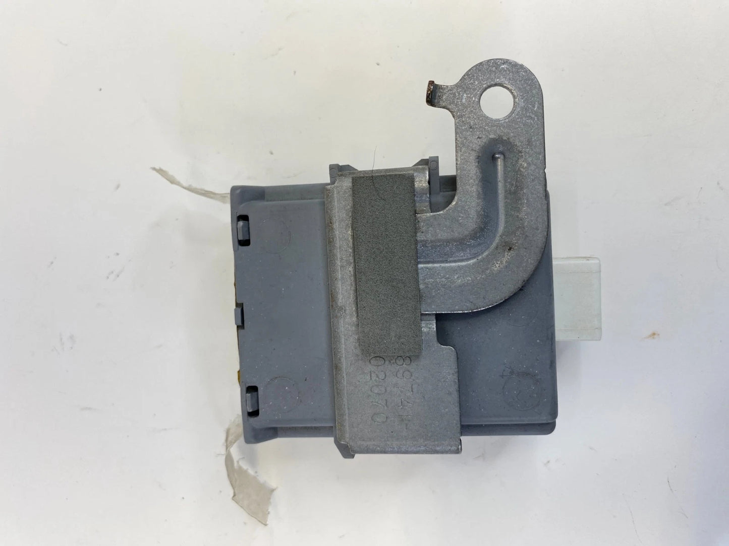 2005 05 Pontiac Vibe Keyless Entry Door Control Module Receiver OEM