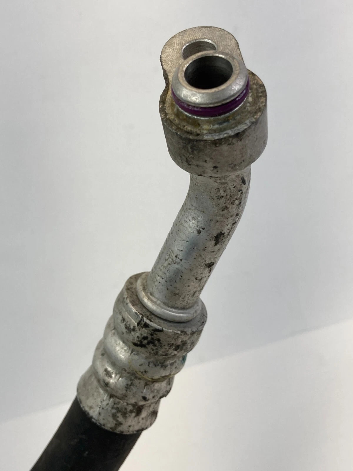 2000-2005 VOLKSWAGEN BEETLE A/C REFRIGERANT SUCTION HOSE TUBE LINE 1C0820744B