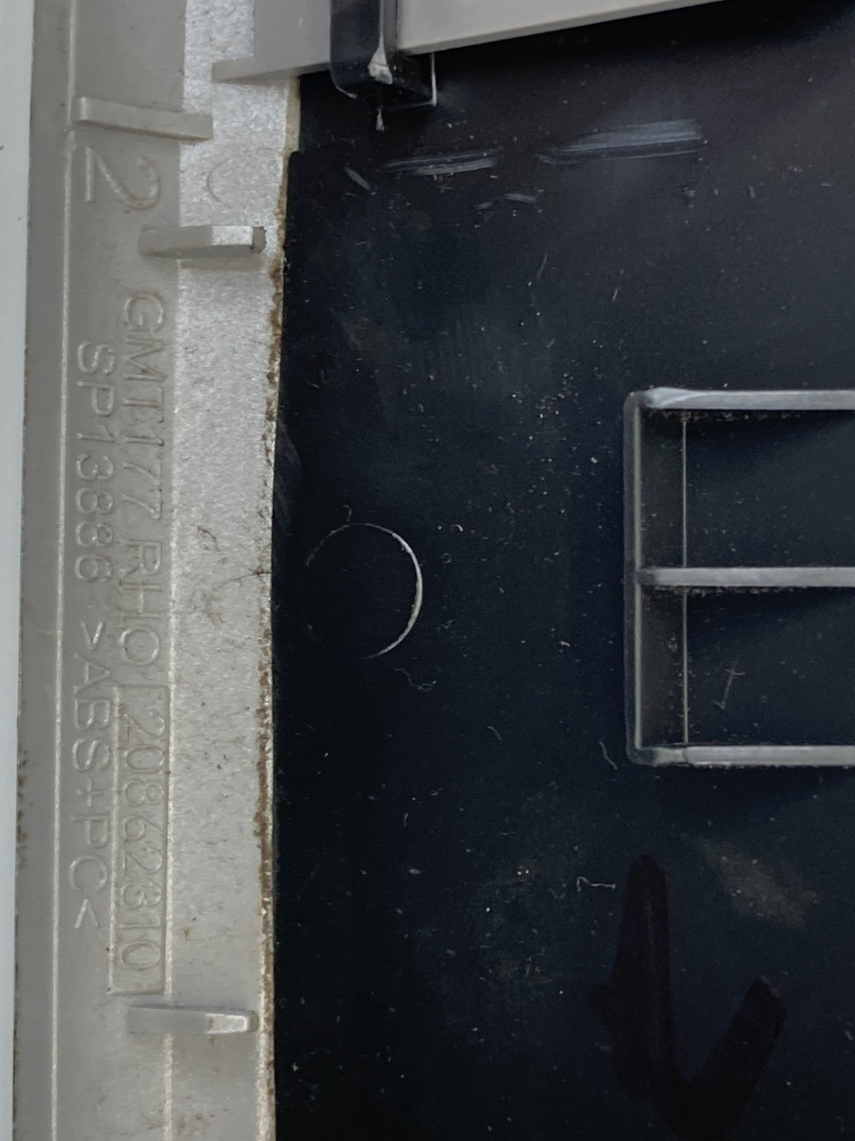 2010-2017 GMC Terrain Dash Right Passenger Outer Air Vent Outlet Grille Duct OEM