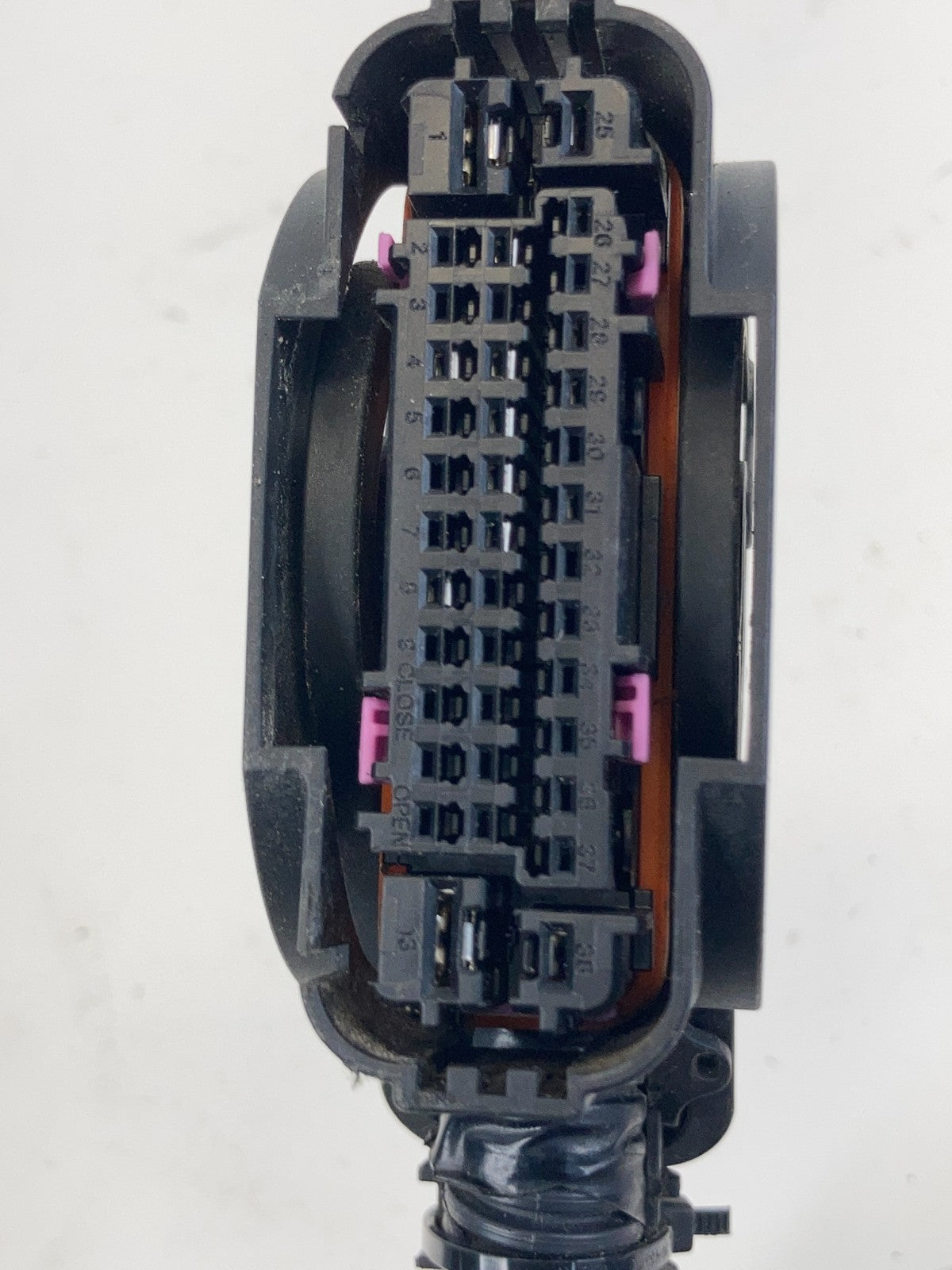 2015-2020 Honda Fit 1.5L L4 A/T FWD ABS Anti Lock Brake Pump Plug Wire Connector