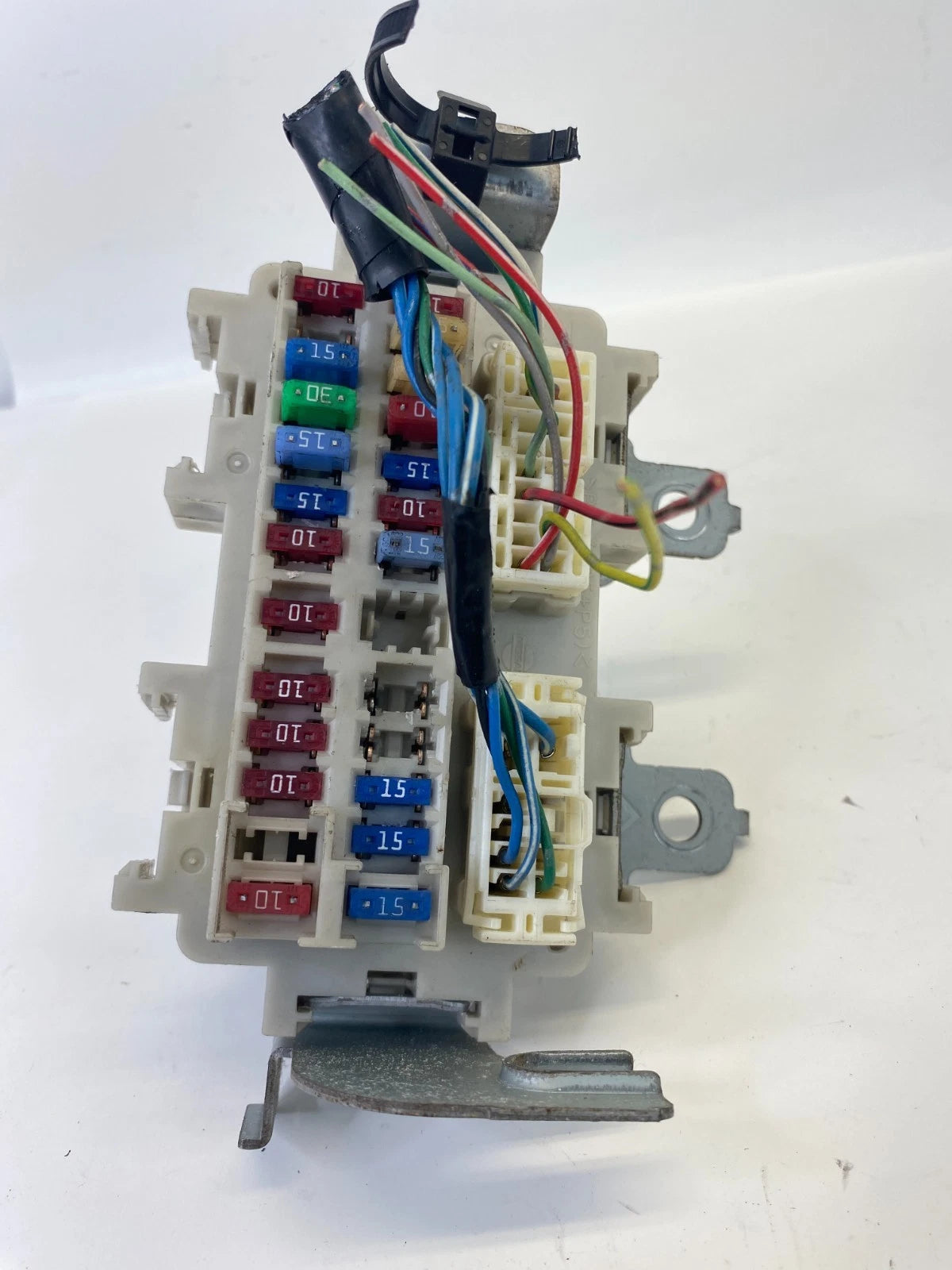 2003-2007 INFINITI G35 SEDAN INTERIOR DASH CABIN FUSE RELAY BOX OEM