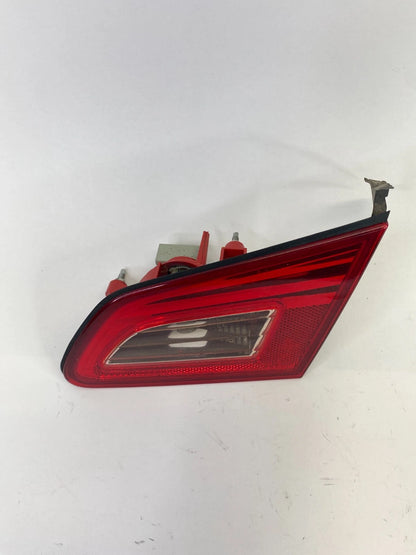 2007 2008 INFINITI G35 SEDAN RIGHT RH TAILLIGHT LIGHT INNER LID BACKUP LAMP OEM