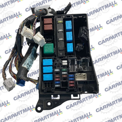 2006-2013 LEXUS IS250 2.5L ENGINE FUSE BOX RELAY COMPARTMENT FUSEBOX 82111-53730